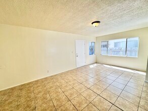 2613 W Imperial Hwy in Inglewood, CA - Building Photo - Building Photo