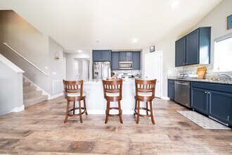 18085 Harlow Path in Lakeville, MN - Building Photo - Building Photo