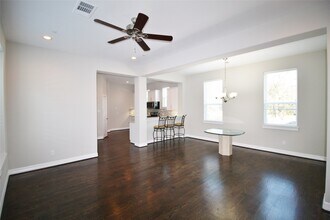 709 Link Rd in Houston, TX - Building Photo - Building Photo