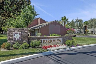 3901 Dale Rd in Modesto, CA - Foto de edificio - Building Photo
