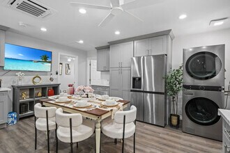 10983 Parkdale Ave, Unit SI ID1465001P in San Diego, CA - Foto de edificio - Building Photo