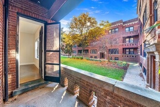 2516-2526 N Kedzie Blvd in Chicago, IL - Foto de edificio - Building Photo