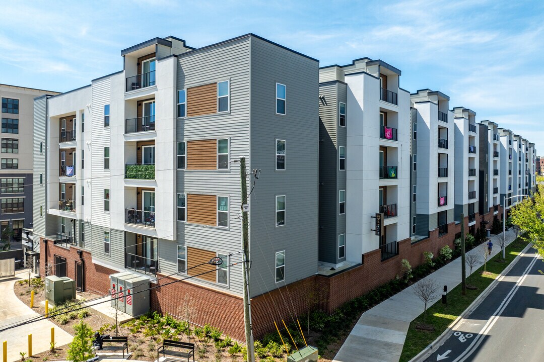 Statehouse Woodward in Tallahassee, FL - Building Photo