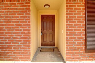 16623 Blackhawk Blvd in Friendswood, TX - Building Photo - Building Photo