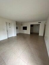 801 Sky Pine Way in Greenacres, FL - Building Photo - Building Photo