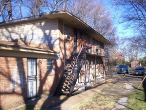 St Paul Apartments in Memphis, TN - Building Photo - Building Photo