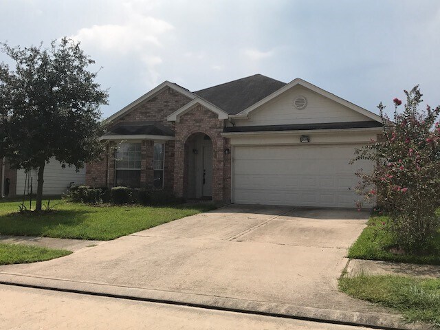 17211 Pleasant Lily Ct in Houston, TX - Building Photo