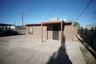 7161 Dale Rd in El Paso, TX - Building Photo