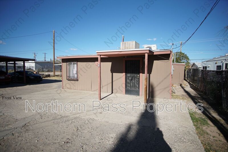 7161 Dale Rd in El Paso, TX - Building Photo