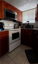 1916 Lake Atriums Cir-Unit -43 in Orlando, FL - Building Photo - Building Photo