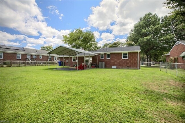 13 Wendfield Cir in Newport News, VA - Building Photo - Building Photo
