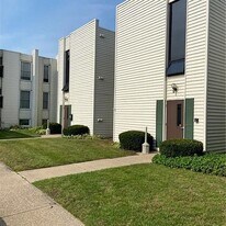 1675 Cedarwood Dr, Unit L