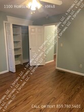 1100 Horsemans Ln in Lexington, KY - Building Photo - Building Photo
