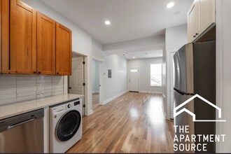 1846 W 18th St in Chicago, IL - Foto de edificio - Building Photo