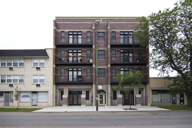 7453 N Western Ave in Chicago, IL - Building Photo - Building Photo