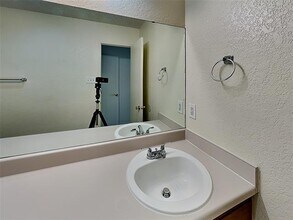 8531 Gatlinburg Dr in Fort Worth, TX - Building Photo - Building Photo