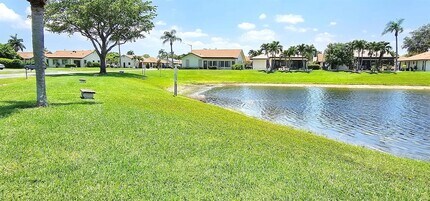 3298 Shadow Wood Dr in Greenacres, FL - Building Photo - Building Photo