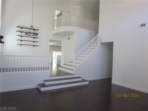 499 Holly Hunt St in Henderson, NV - Foto de edificio - Building Photo