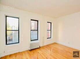 LEXINGTON AVENUE, Unit 3F in New York, NY - Building Photo