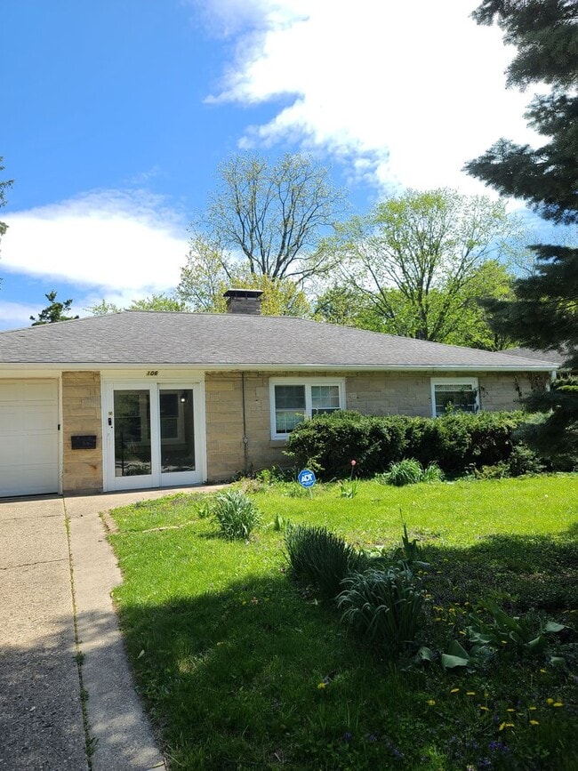 106 Elmwood Dr