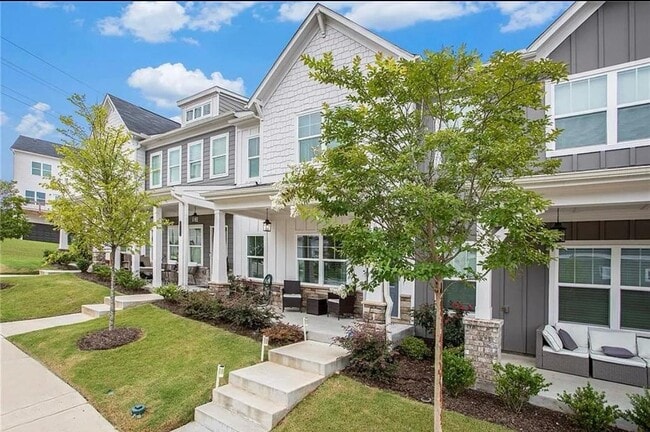 property at 1961 James Red Moore Blvd