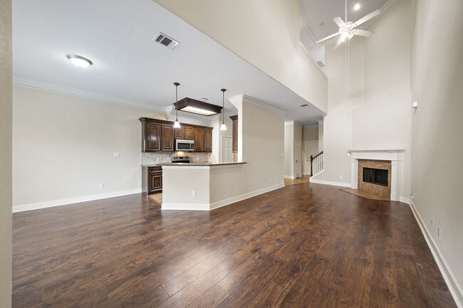 property at 2865 Westhollow Dr