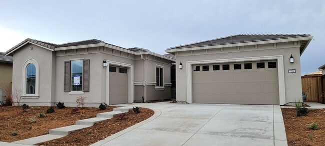 property at 2204 Murphey Dr