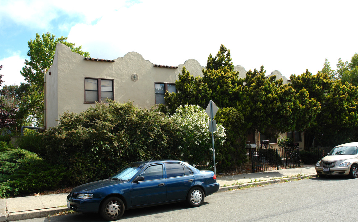 844-850 Alabama St in Vallejo, CA - Foto de edificio