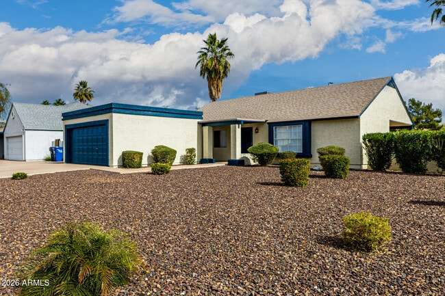 7253 S Alder Dr in Tempe, AZ - Building Photo - Building Photo