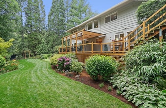 4625 SW 42nd Pl in Portland, OR - Foto de edificio - Building Photo