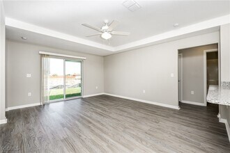 621 NW 37th Pl in Cape Coral, FL - Building Photo - Building Photo