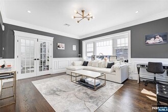 130 Starr Pl in Wyckoff, NJ - Building Photo - Building Photo