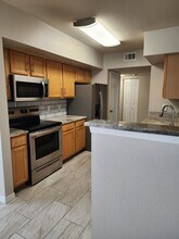 1130 Villagio Cir in Sarasota, FL - Building Photo - Building Photo