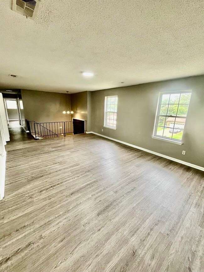 318 Alamo Dr in Little Rock, AR - Building Photo - Building Photo