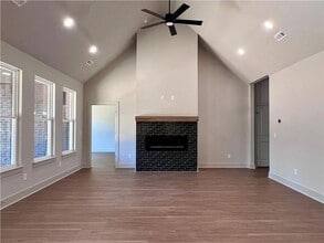 2793 E Whippoorwill Ln in Fayetteville, AR - Building Photo - Building Photo