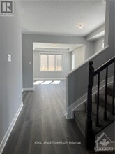 2119 Winsome Terrace in Ottawa, ON - Building Photo - Building Photo