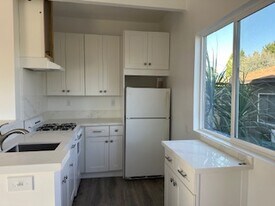 8208 Truxton Ave, Unit 8208 Truxton Ave in Los Angeles, CA - Building Photo