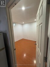 7260 Collett Rd in Mississauga, ON - Building Photo - Building Photo