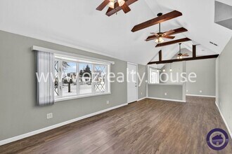 307 Venice Dr in Northwood, OH - Building Photo - Building Photo