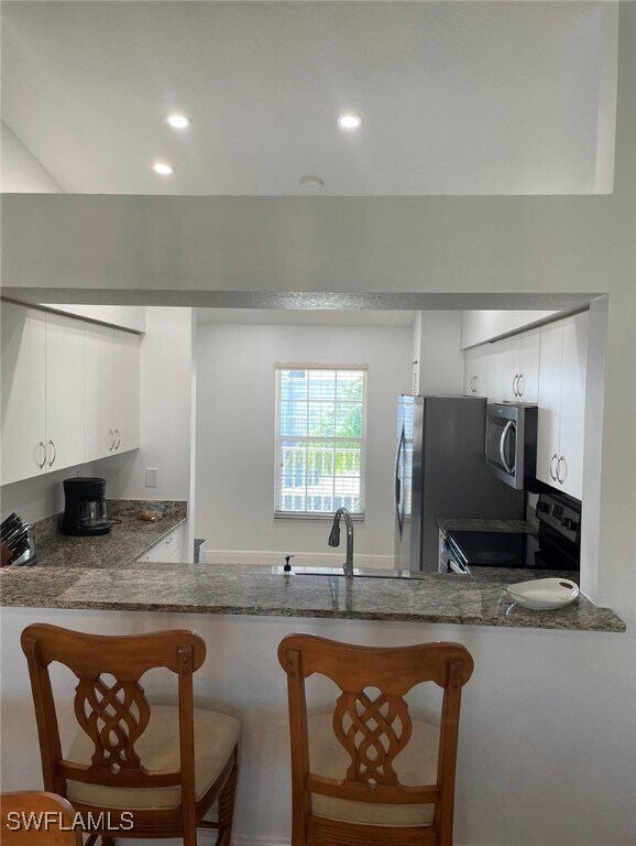 property at 9640 Victoria Ln