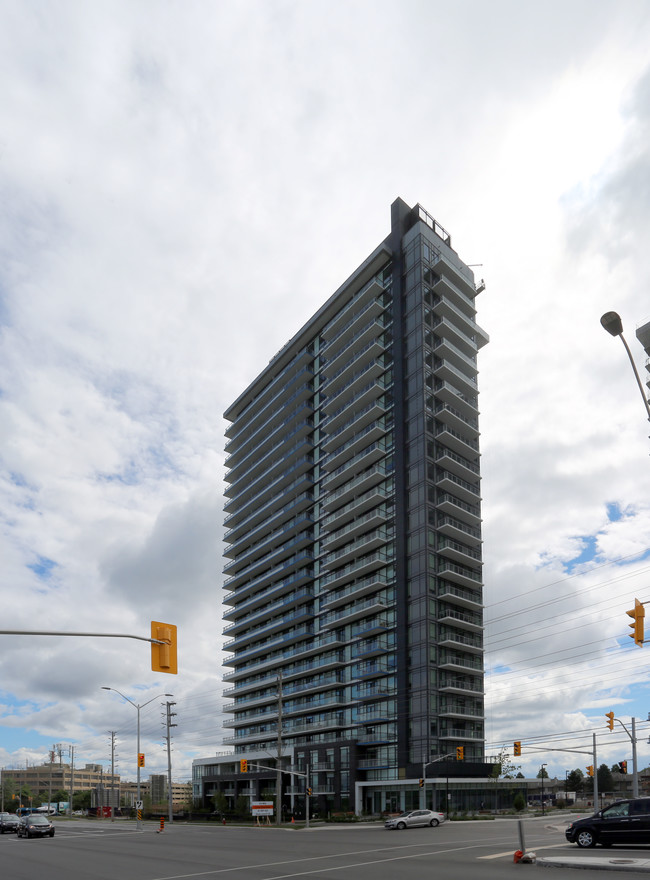 Skyrise Rentals in Mississauga, ON - Building Photo - Building Photo