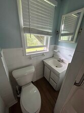16 Svenson Ave, Unit Unit 1 in Worcester, MA - Building Photo - Building Photo