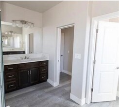 630 E Juniper Ave in Atwater, CA - Building Photo - Building Photo