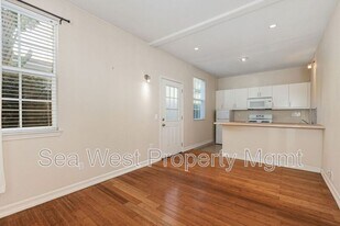 208 Sanford St in Encinitas, CA - Building Photo