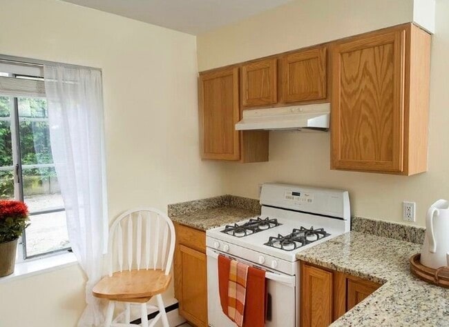 160 Waterman St, Unit 3 in Providence, RI - Building Photo - Building Photo