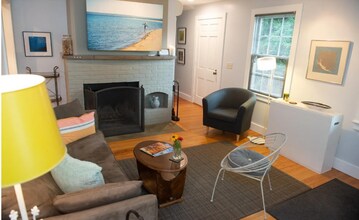 232 Butternut Hill Rd, Unit Cottage in Guilford, VT - Building Photo - Building Photo