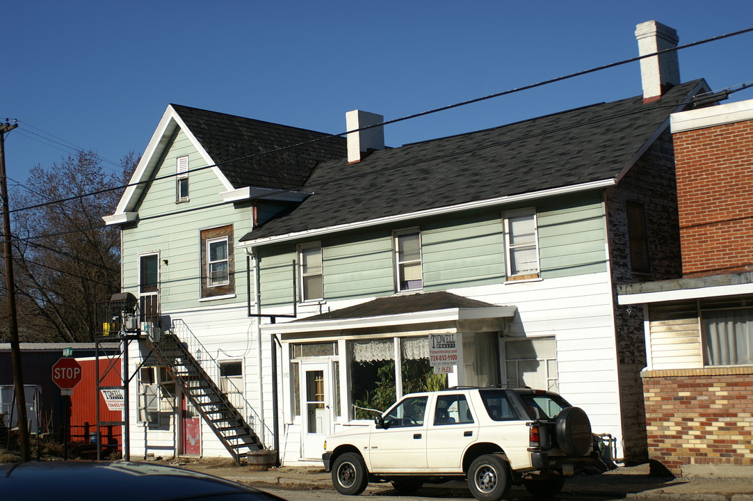 192 Main in Adamsburg, PA - Building Photo