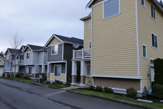 Kimberly Gardens in Tacoma, WA - Building Photo - Building Photo