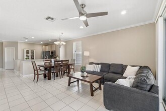 9911 Porta Leona Ln in Boynton Beach, FL - Foto de edificio - Building Photo