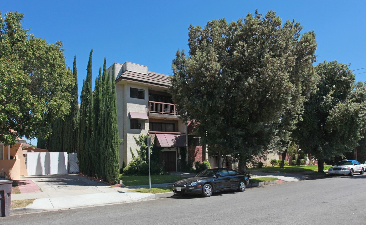 1020 Davis Ave in Glendale, CA - Building Photo